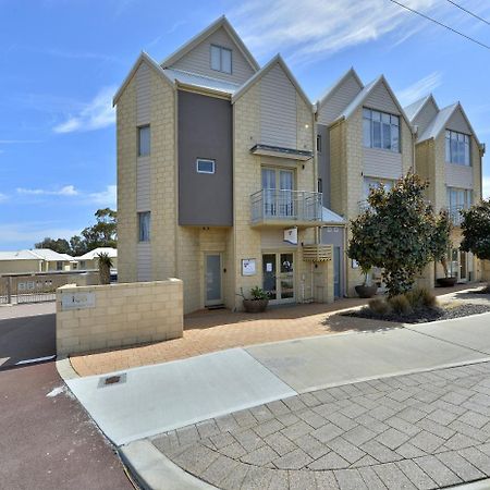 Serenity On The Terrace Mandurah Extérieur photo