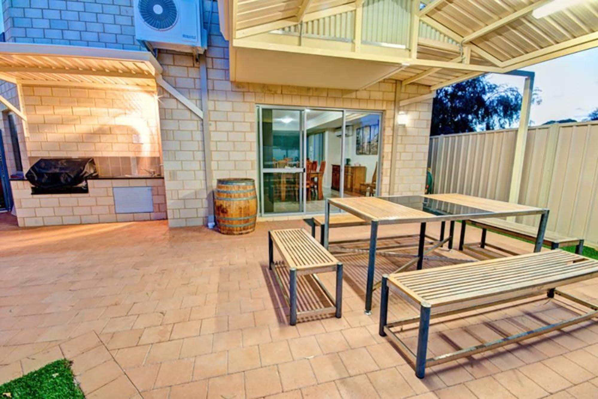 Serenity On The Terrace Mandurah Extérieur photo