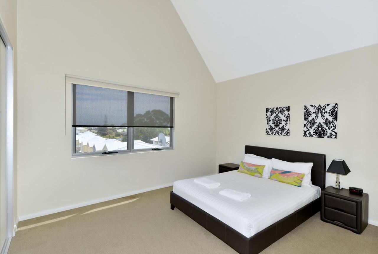Serenity On The Terrace Mandurah Extérieur photo