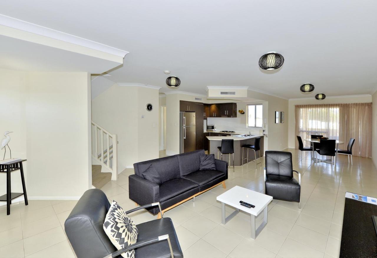 Serenity On The Terrace Mandurah Extérieur photo