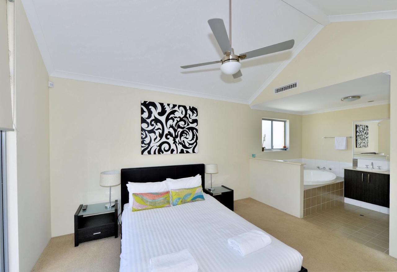 Serenity On The Terrace Mandurah Extérieur photo