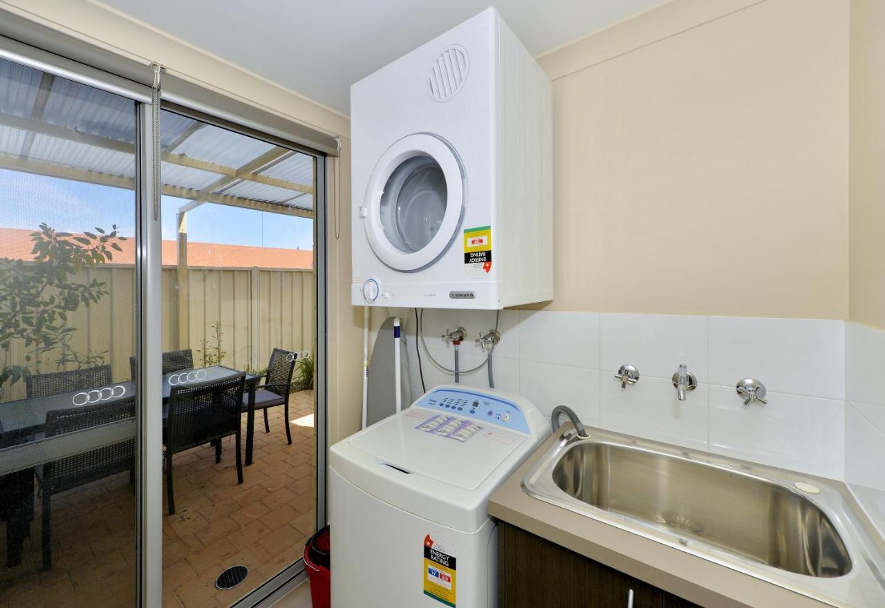 Serenity On The Terrace Mandurah Extérieur photo