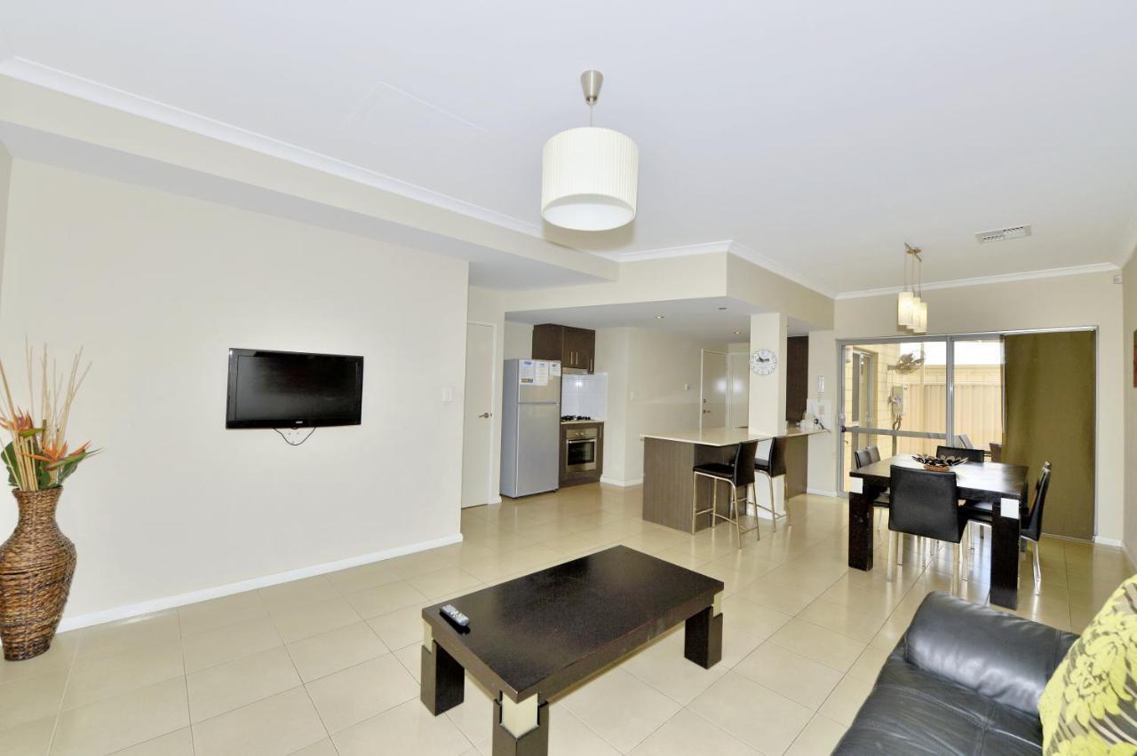 Serenity On The Terrace Mandurah Extérieur photo